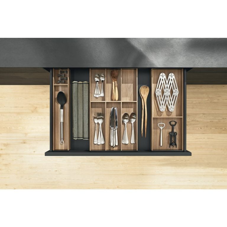 Ambia-Line druri